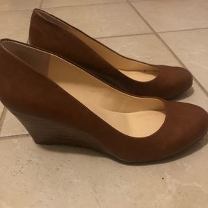 Jessica Simpson cognac wedge heels, size 7